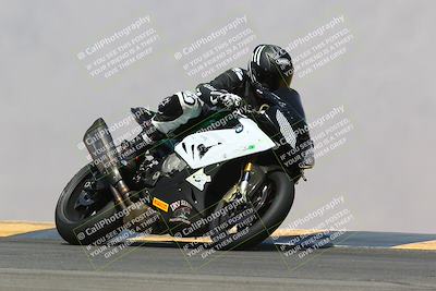 media/Mar-28-2022-Superbike Trackdays (Mon) [[b8603d0f67]]/Advanced Group (1pm-130pm)/Turn 9/